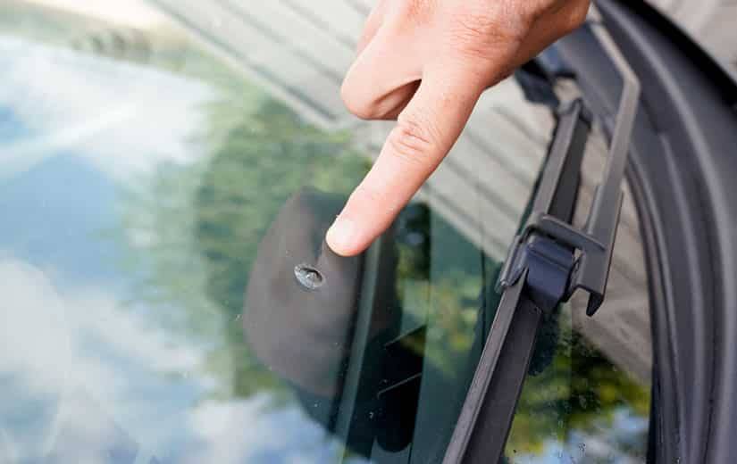 Réparation d'impact sur un pare-brise pour les conducteurs non assurés pas cher Bègles près de Bordeaux
